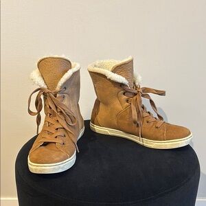 UGG Australia Croft Toscana Leather Boot Size 7 Chestnut Brown